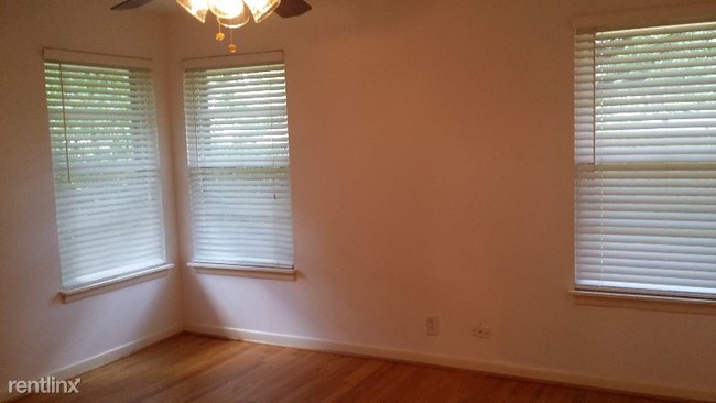 Foto del edificio - 2 br, 1 bath House - 9658 Cloister Drive
