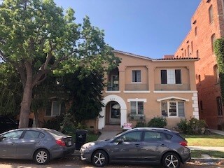 Primary Photo - 621 S Cloverdale Ave