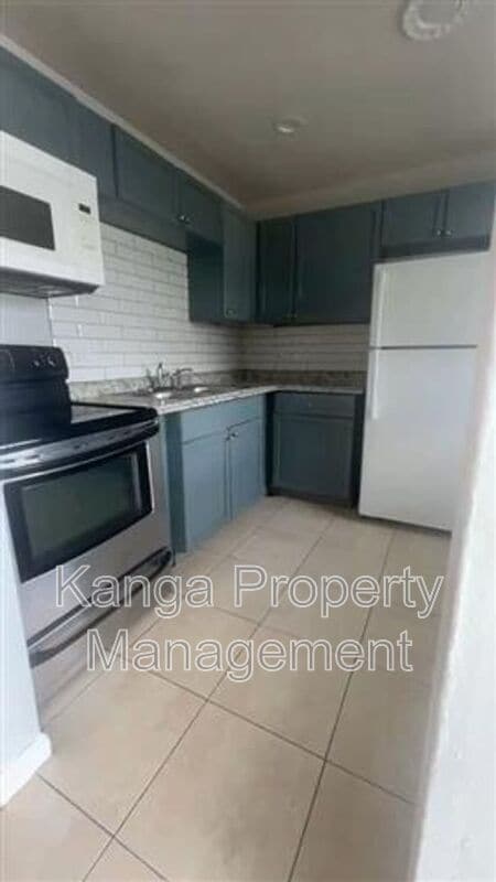 Foto del edificio - 3206 Louisiana Ave