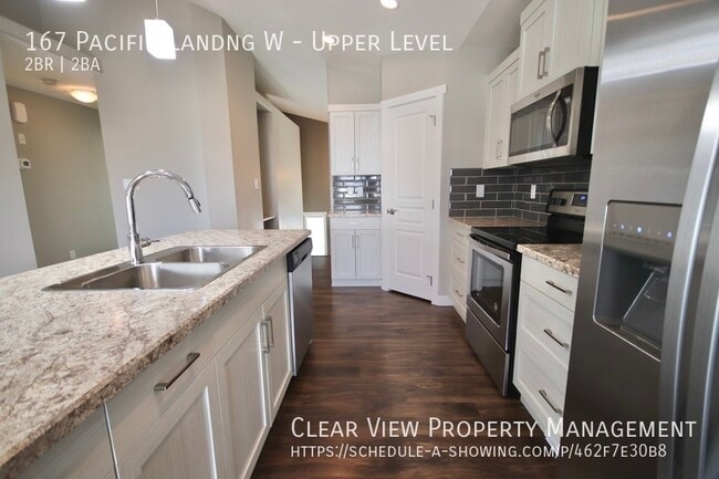 Building Photo - Gary Station two bedroom upper level suite on a corner lot!