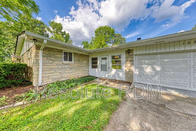 Building Photo - 10205 N College Ave