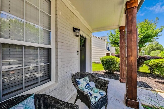 Building Photo - 3021 Belfaire Lake Dr
