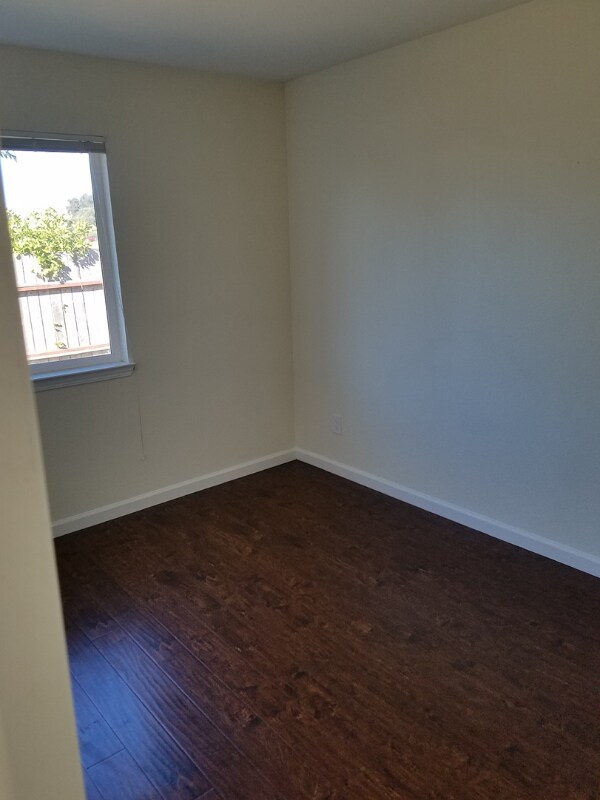 Foto del edificio - 1357 Delwood St
