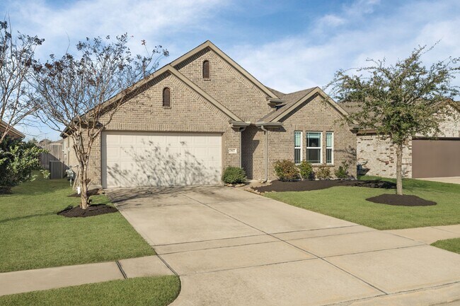 Foto del edificio - 3807 Lumber Springs Ln