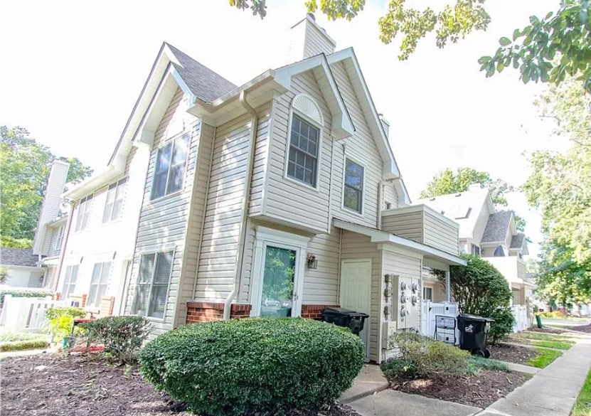 FRONT - 10 Tamarisk Quay
