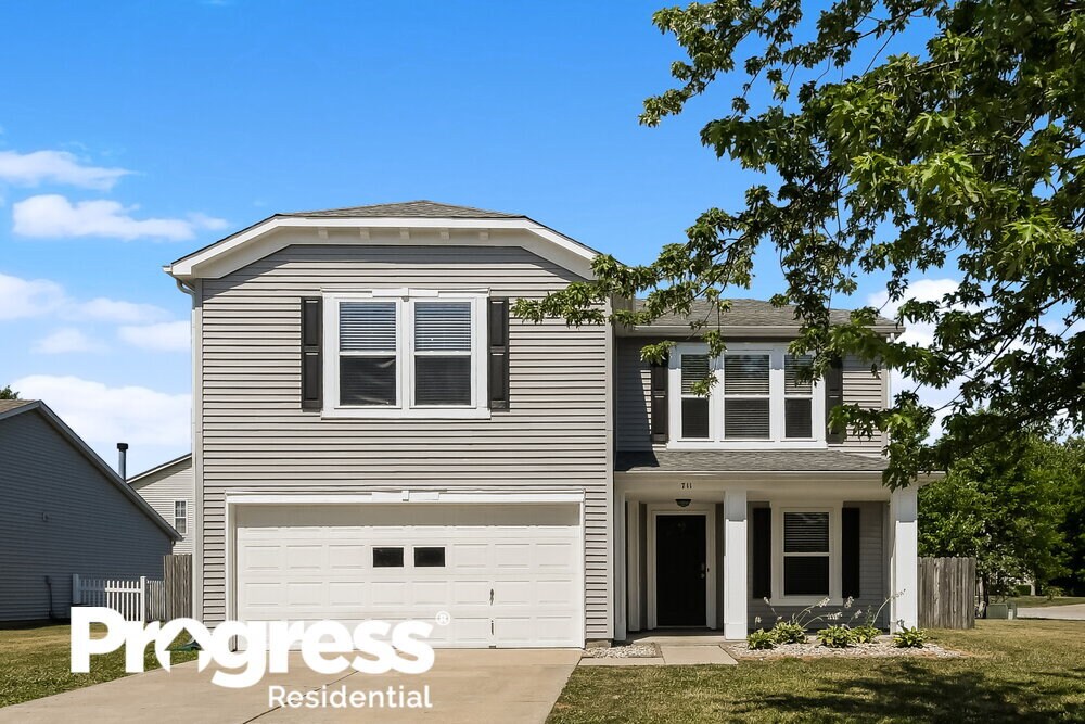 711 Streamside Dr, Greenfield, IN 46140 House Rental in Greenfield