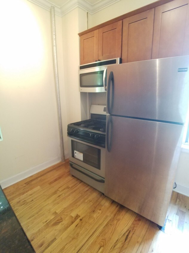 Foto principal - 800 Nostrand Ave