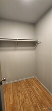 Building Photo - 1202 Thorpe Ln