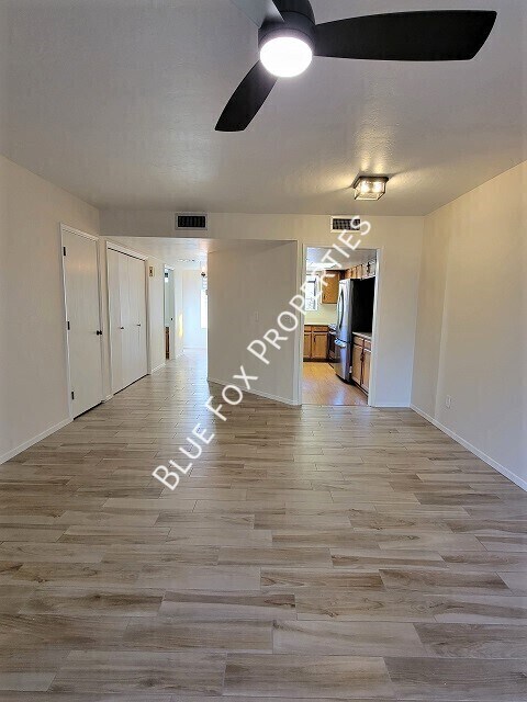 Foto del edificio - 10131 E Lost Trails St