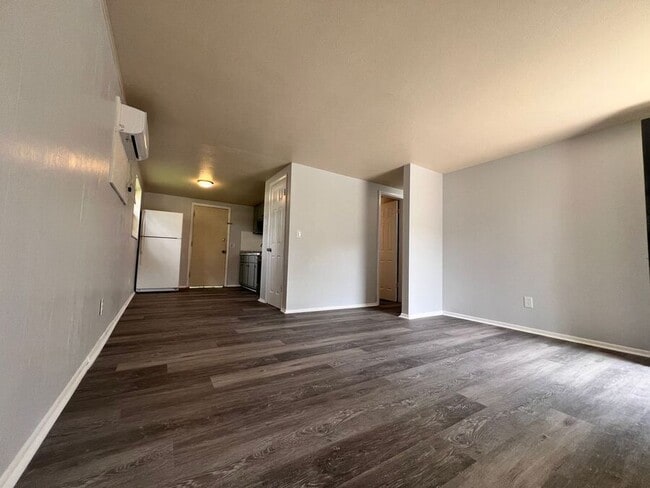 Photo - 9318 Eastfield Rd-A Apartment