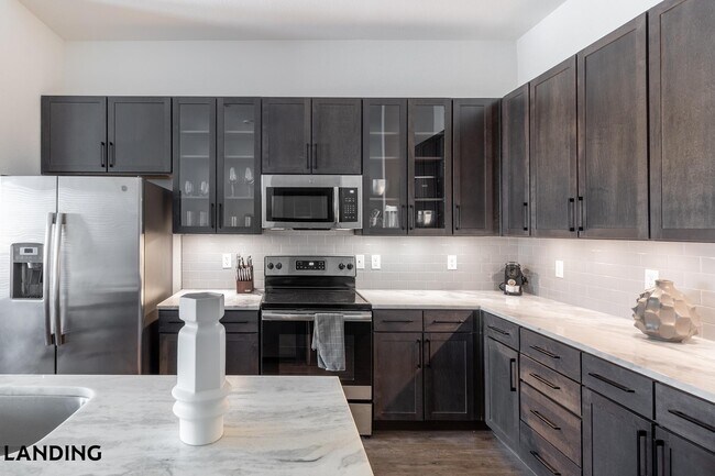 Building Photo - 3235 Heritage Trl