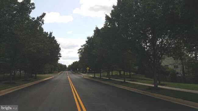 Foto del edificio - 21958 Hyde Park Dr