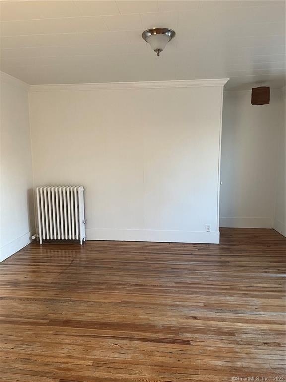 Building Photo - 32 Kneen St