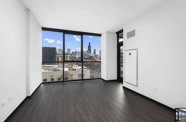 Foto del edificio - 1402 W Randolph St