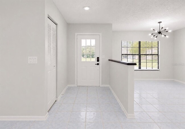 Building Photo - 1431 Peachfield Dr
