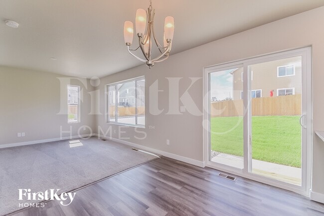 Foto del edificio - 10393 Luneth Dr