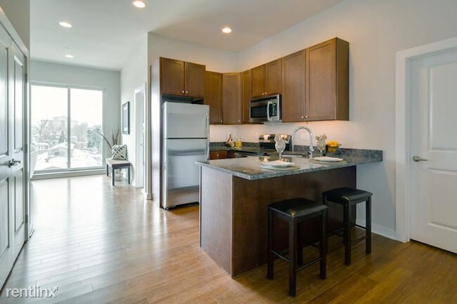 Foto del edificio - 3221 Spring Garden St