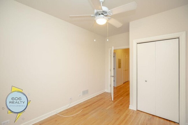 Foto del edificio - 3347 N Clark St