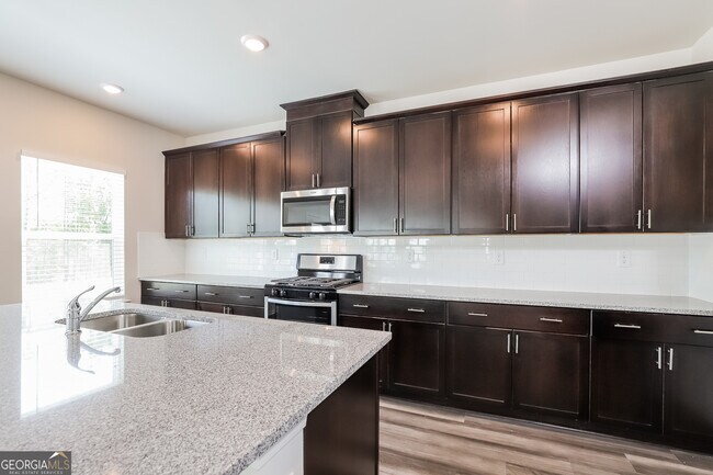 Foto del edificio - 5808 Hackberry Ln