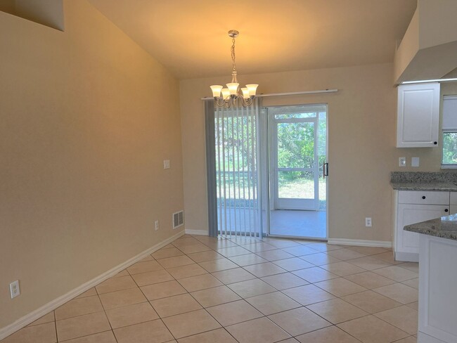 Building Photo - PRICE REDUCTION.  Lovely Home In SW Cape Coral
