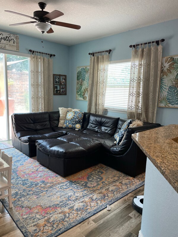 Building Photo - 8759 Isla Bella Dr