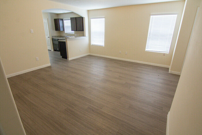 Foto del edificio - 961 River Sage Ct