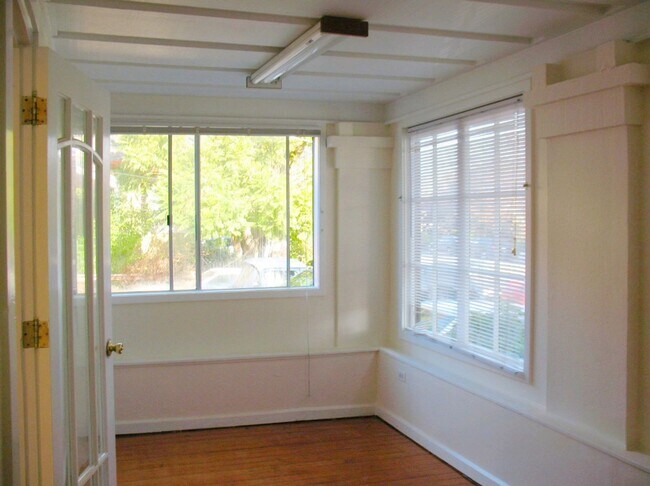 Foto del edificio - 2428M