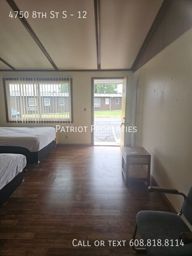 Foto del edificio - 4750 8th St S