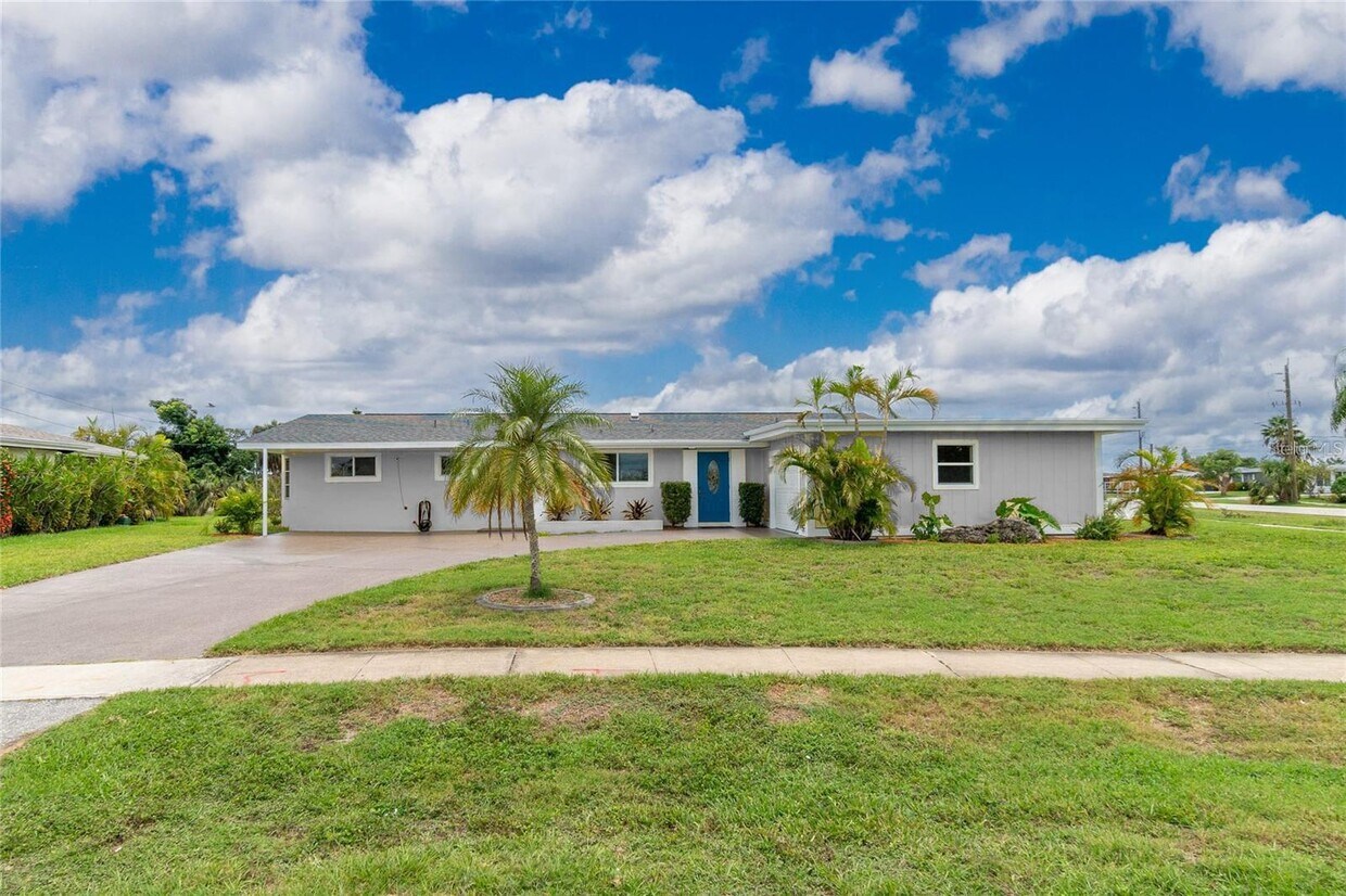 Foto principal - 2324 Hayworth Rd