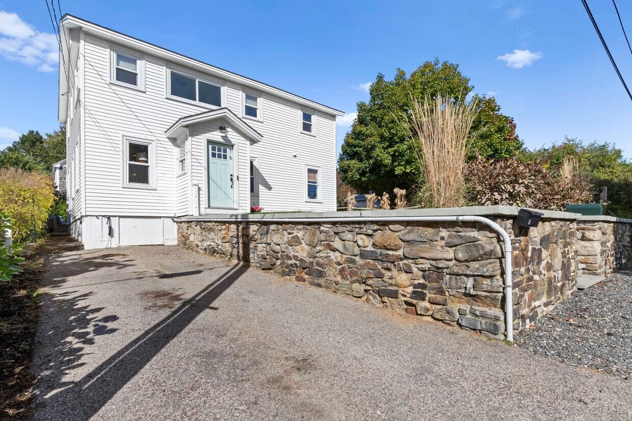 Foto principal - 16 Oceanview Ave