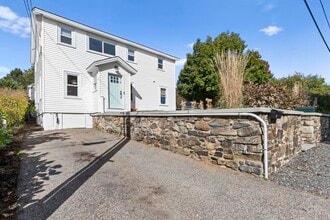 Building Photo - 16 Oceanview Ave