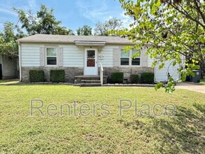 Building Photo - 1510 E 45th Pl