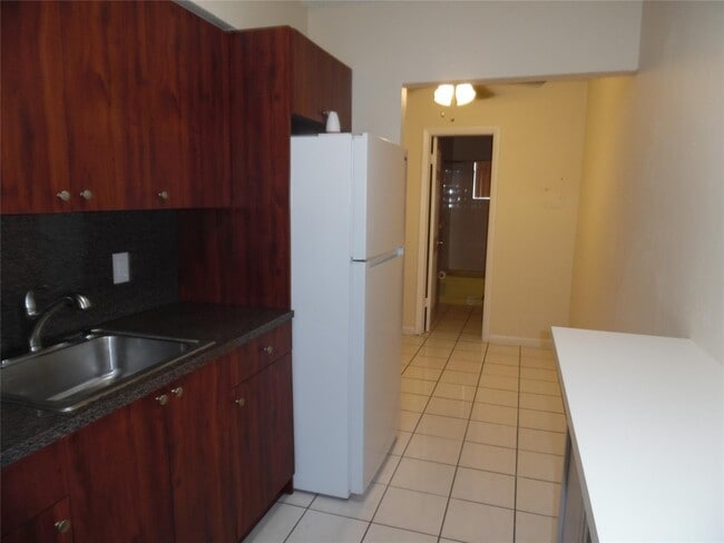 Foto del edificio - 7341 NW 37th St