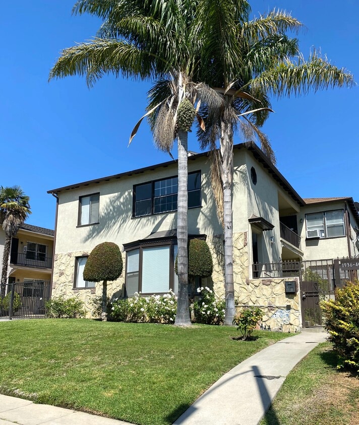 Exterior - 1938 S Rimpau Blvd