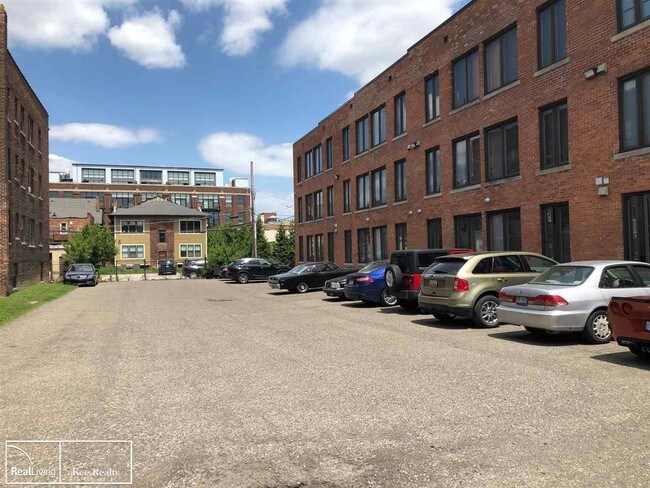 Foto del edificio - 434 W Alexandrine St