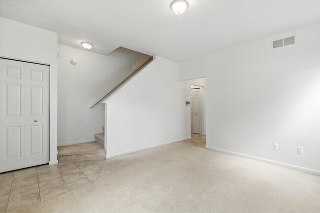 Building Photo - 1738 Weeping Willow Ct