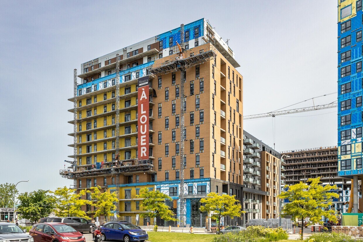 Jazz Newman Apartments 7315 Newman Av Montréal, QC