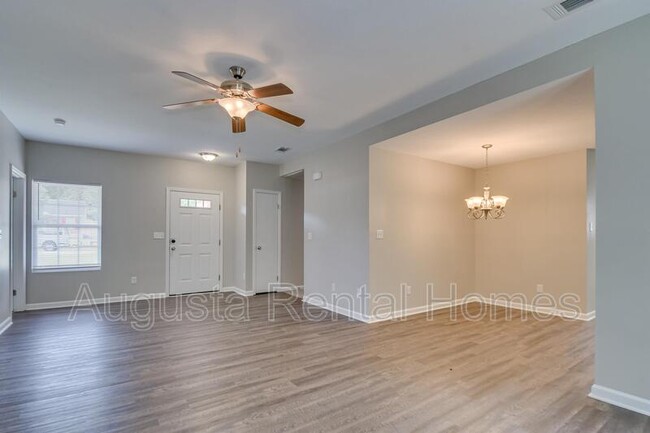 Building Photo - 2318 Prescott Pl