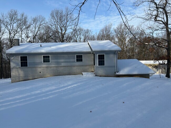 Foto del edificio - 109 Brylin Dr