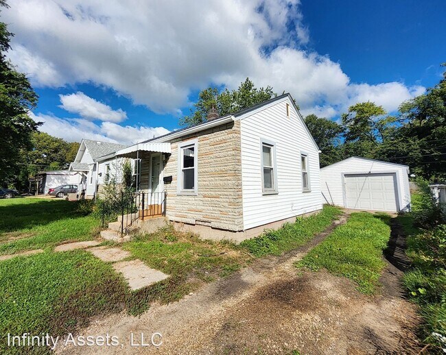 Foto del edificio - 2 br, 1 bath House - 3609 Liberty Dr