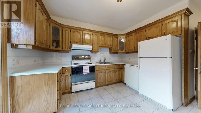 Building Photo - 189 Beatrice St