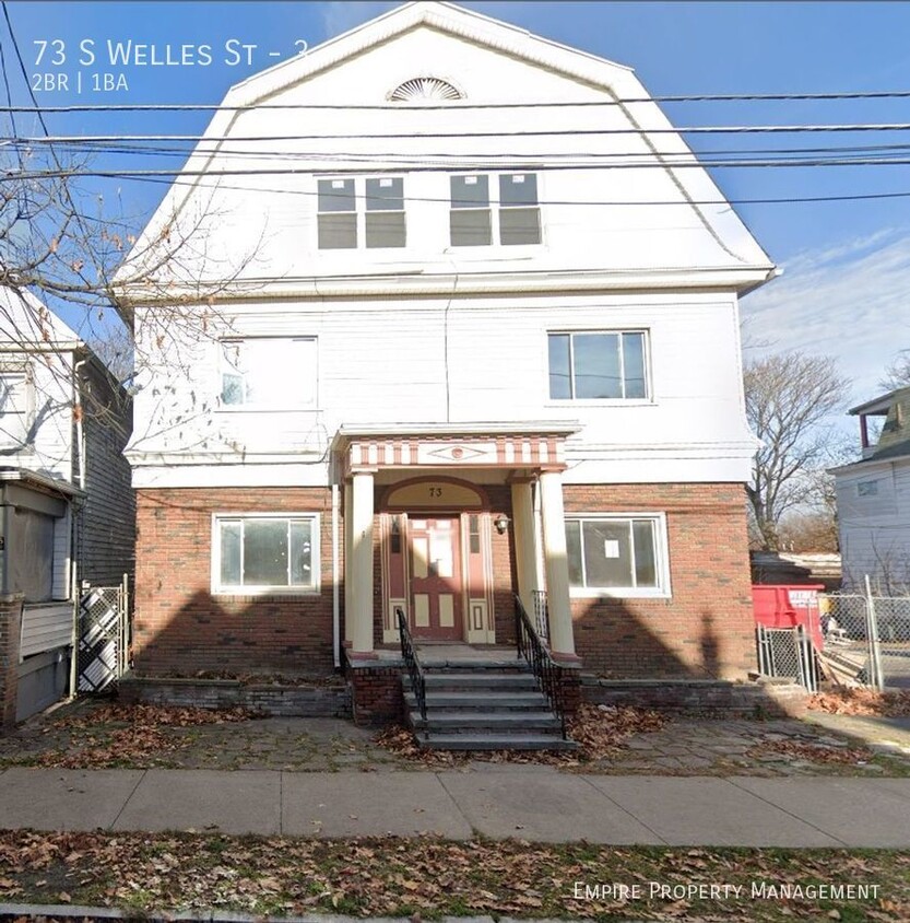 Primary Photo - 73 S Welles St