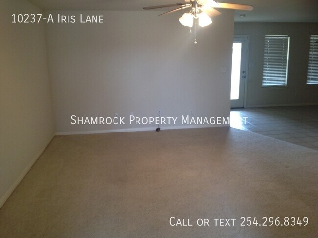 Building Photo - Cougar Ridge Duplex