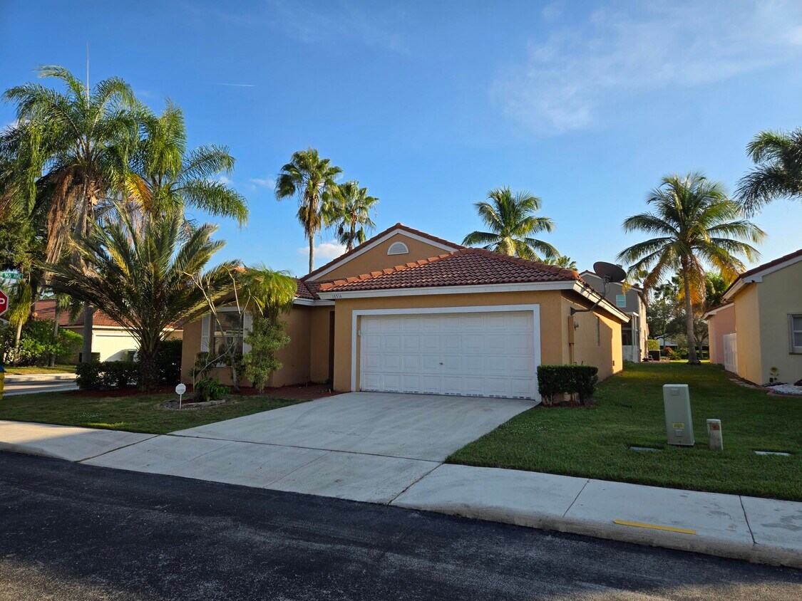 Primary Photo - 16514 NW 3 St