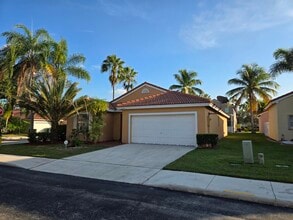 Building Photo - 16514 NW 3 St