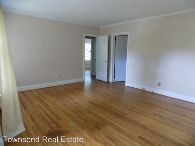 Building Photo - 322 Fairwood Ct