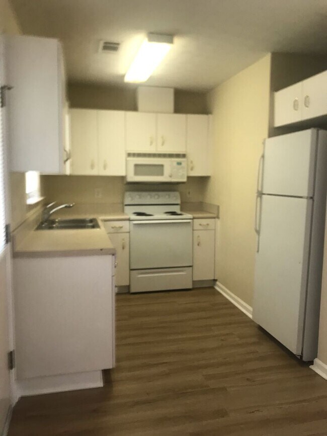 Foto del edificio - 2109 1st Ave