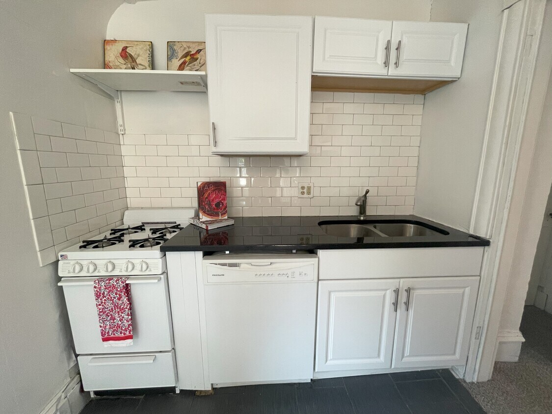 Foto principal - 735 Quincy St NE