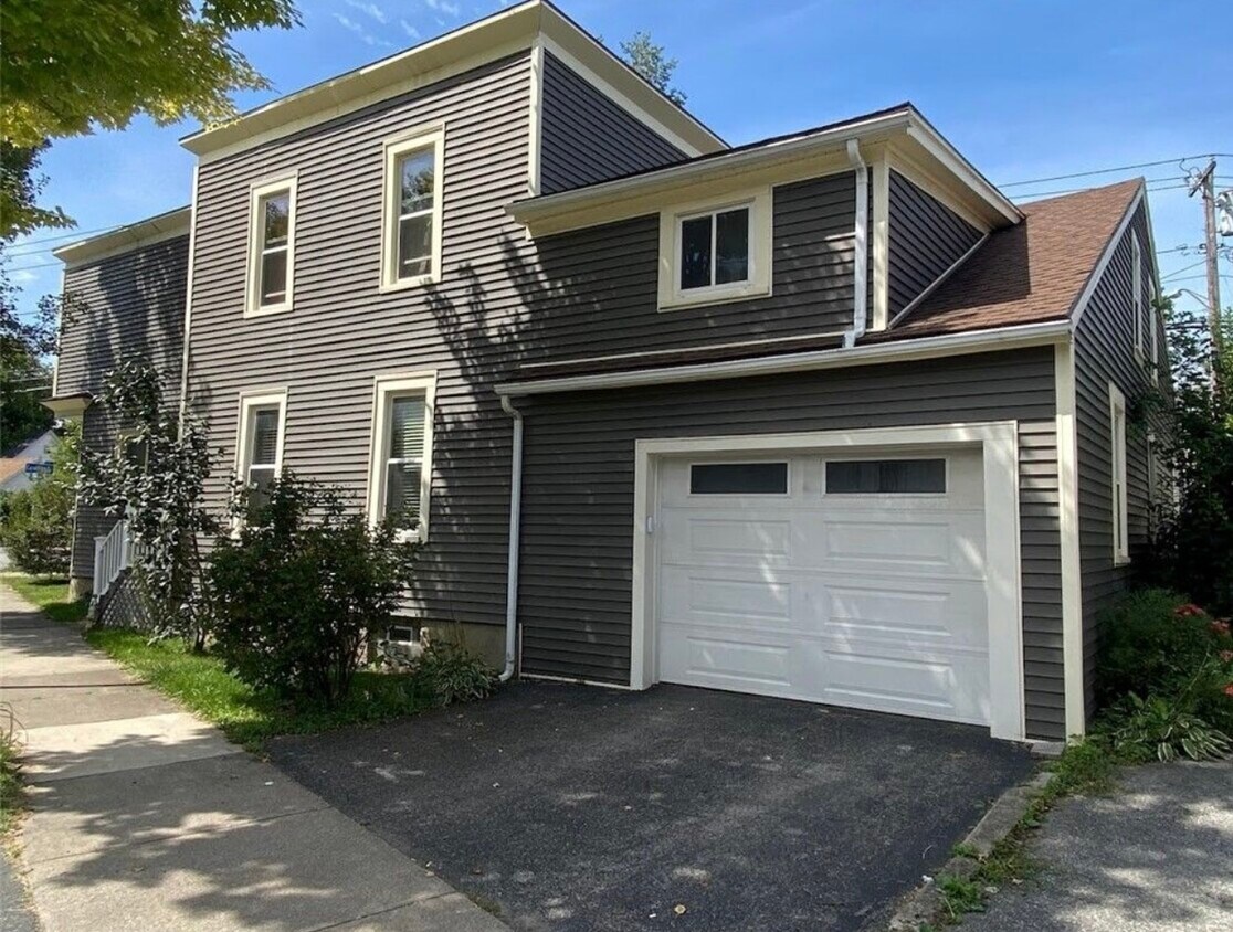 400 Caroline St, Rochester, NY 14620 - 400 Caroline St Rochester, NY ...