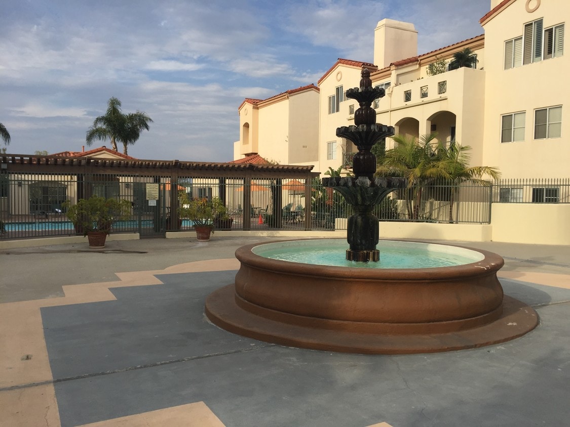 Common Area Pool and Spa - 5500 Torrance Blvd